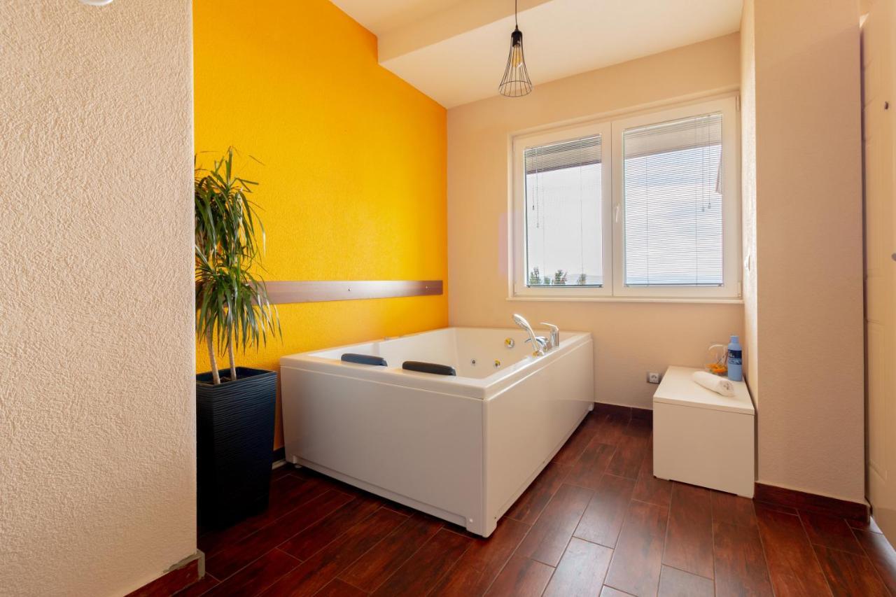 Velestovo House Apartment Ohrid Bagian luar foto